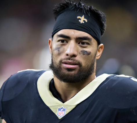 Manti te'o Net worth: Wiki, Biography, and Wife | KreativGist